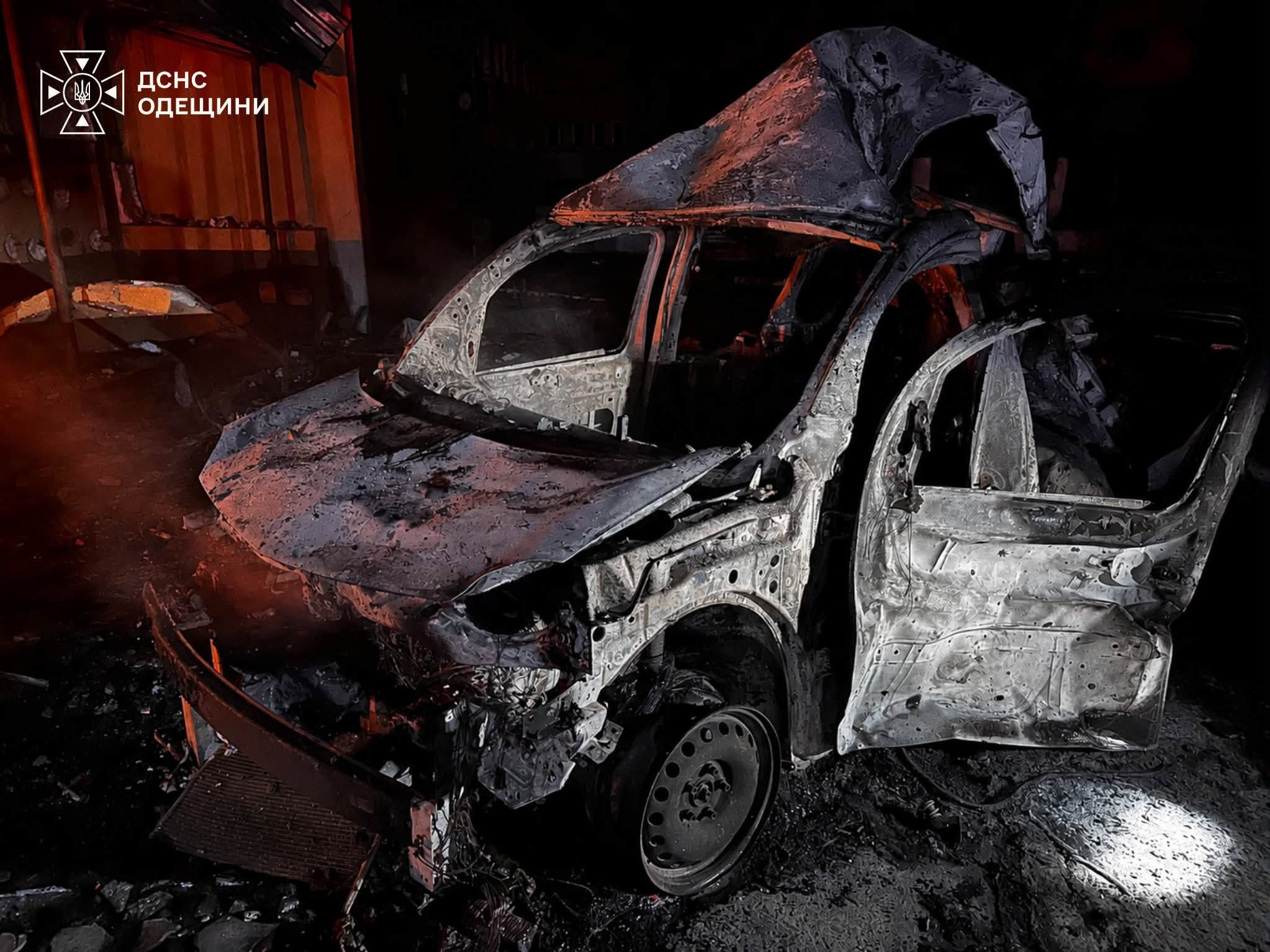 За минулу добу ворог двічі атакував Білгород-Дністровський район: постраждала взуттєва фабрика