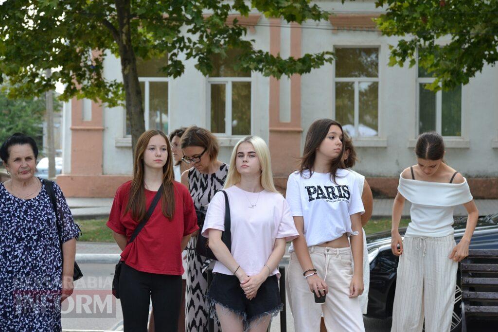 День молоді в Кілії відзначили розважальними заходами та нагородженням обдарованих випускників