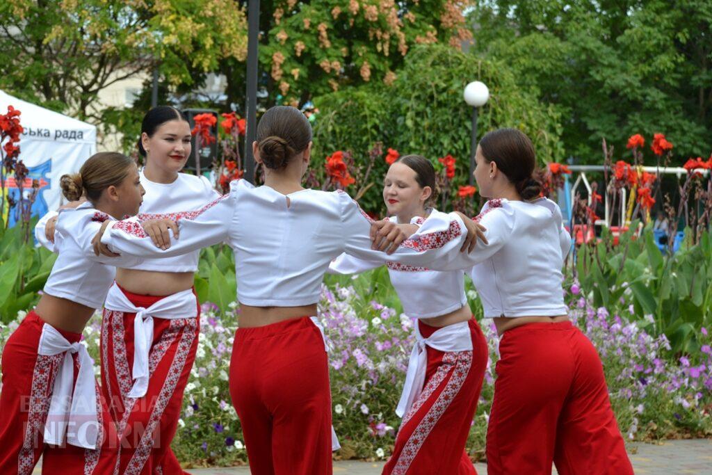 День молоді в Кілії відзначили розважальними заходами та нагородженням обдарованих випускників