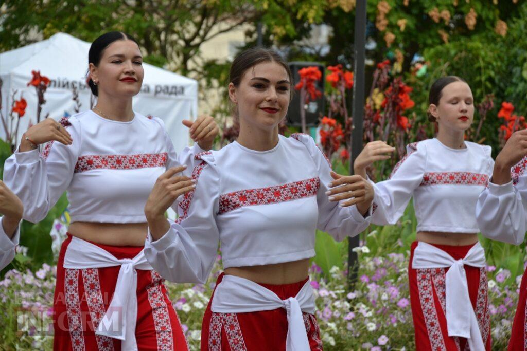 День молоді в Кілії відзначили розважальними заходами та нагородженням обдарованих випускників