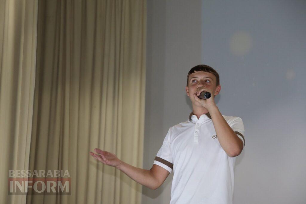 «Зоряний код» запалив сцену: молодь із громад Болградщини продемонстувала свої таланти