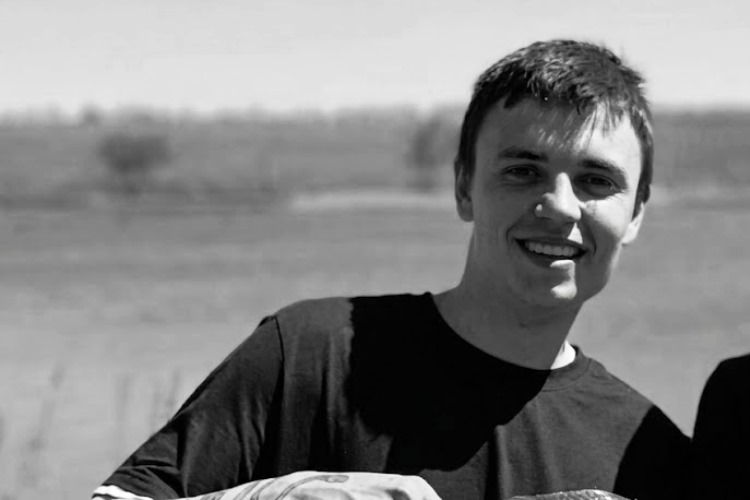 Трагедія у Болграді: 21-річний хлопець помер після конфлікту у міському сквері  — що відомо на цей момент