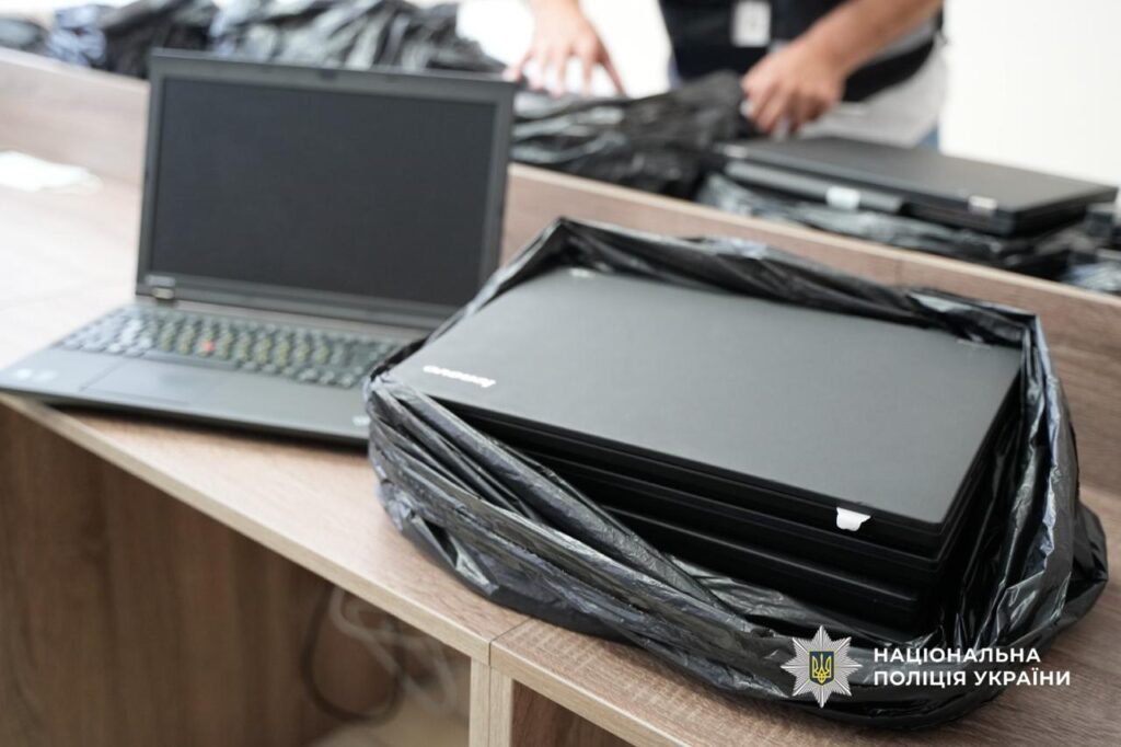 На Одещині ліквідували масштабну мережу шахрайських кол-центрів