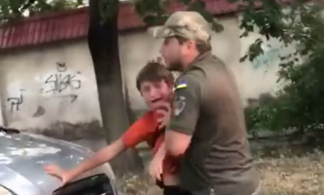 В Одесі військовий ТЦК та СП побив підлітка: керівництво розпочало перевірку, поліція – розслідування