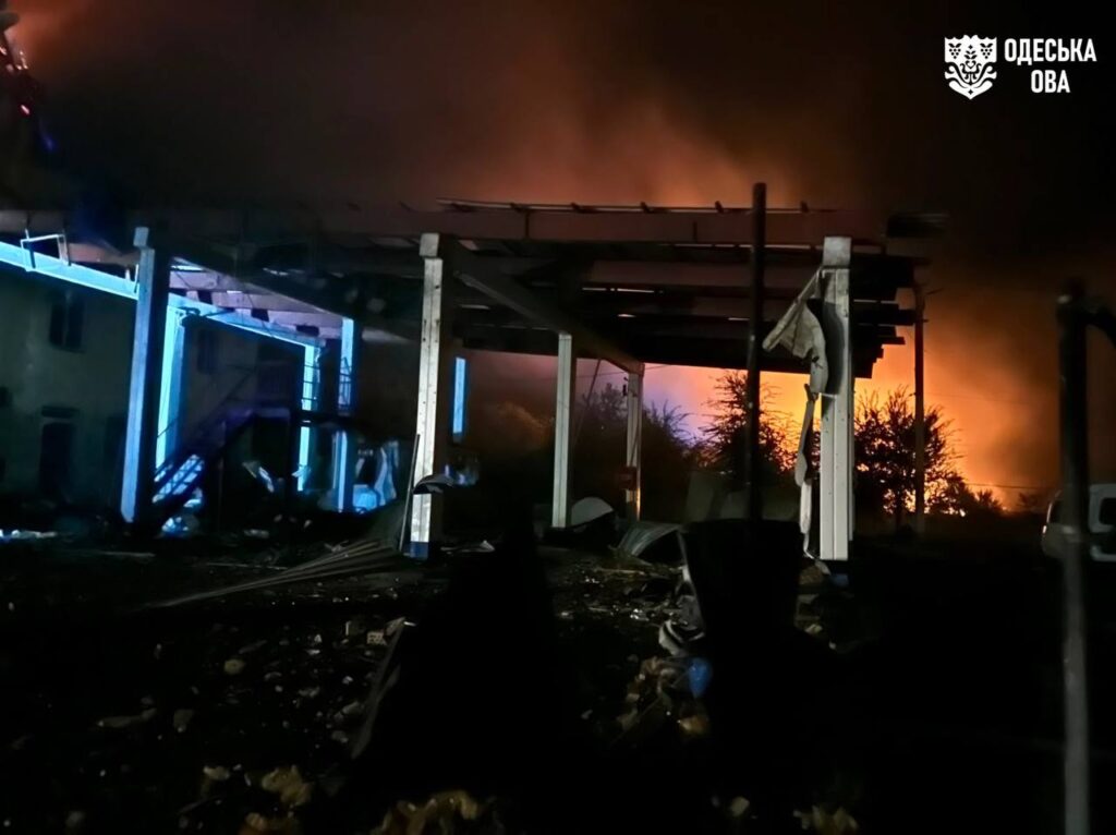 Внаслідок атаки на пункт пропуску “Табаки” в Болградському районі травмовано двох співробітників