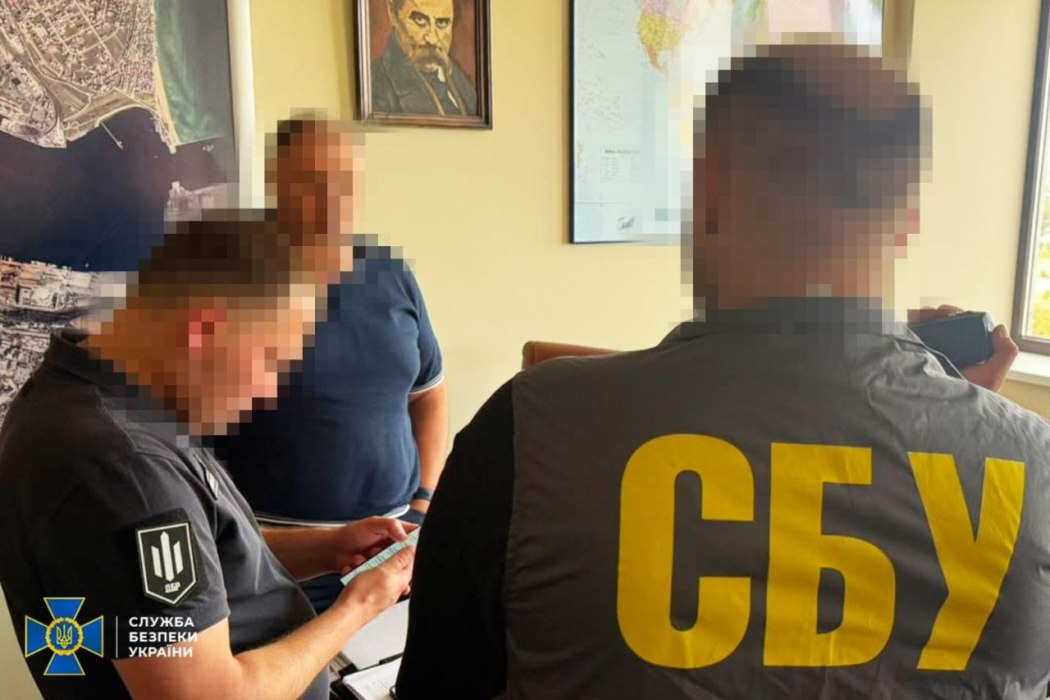 На вимаганні пів мільйона гривень хабаря затримали посадовця порту “Чорноморськ”