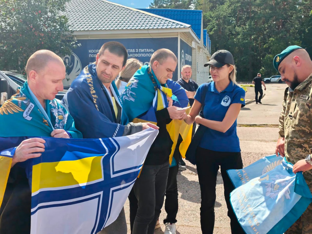Україна повернула з полону 10 воїнів, які вважалися зниклими безвісти