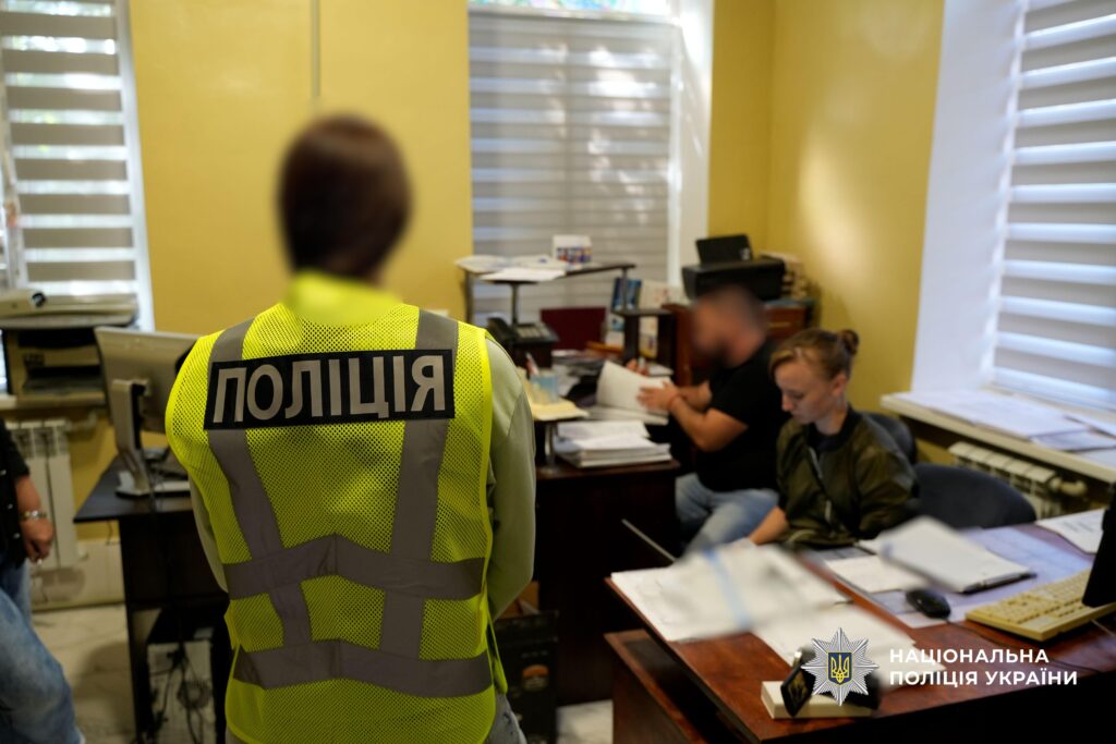 П’ять разів «госпіталізували» чоловіка заради ІІ групи інвалідності: в Одесі викрили медпрацівниць