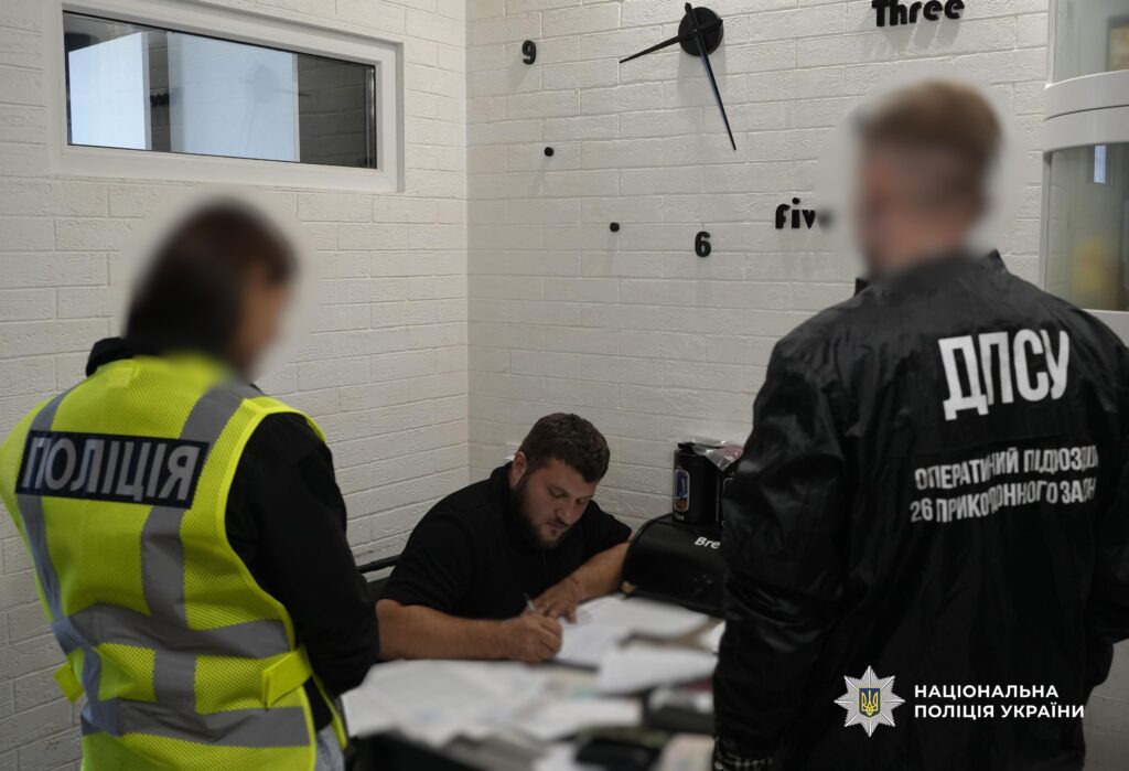 П’ять разів «госпіталізували» чоловіка заради ІІ групи інвалідності: в Одесі викрили медпрацівниць