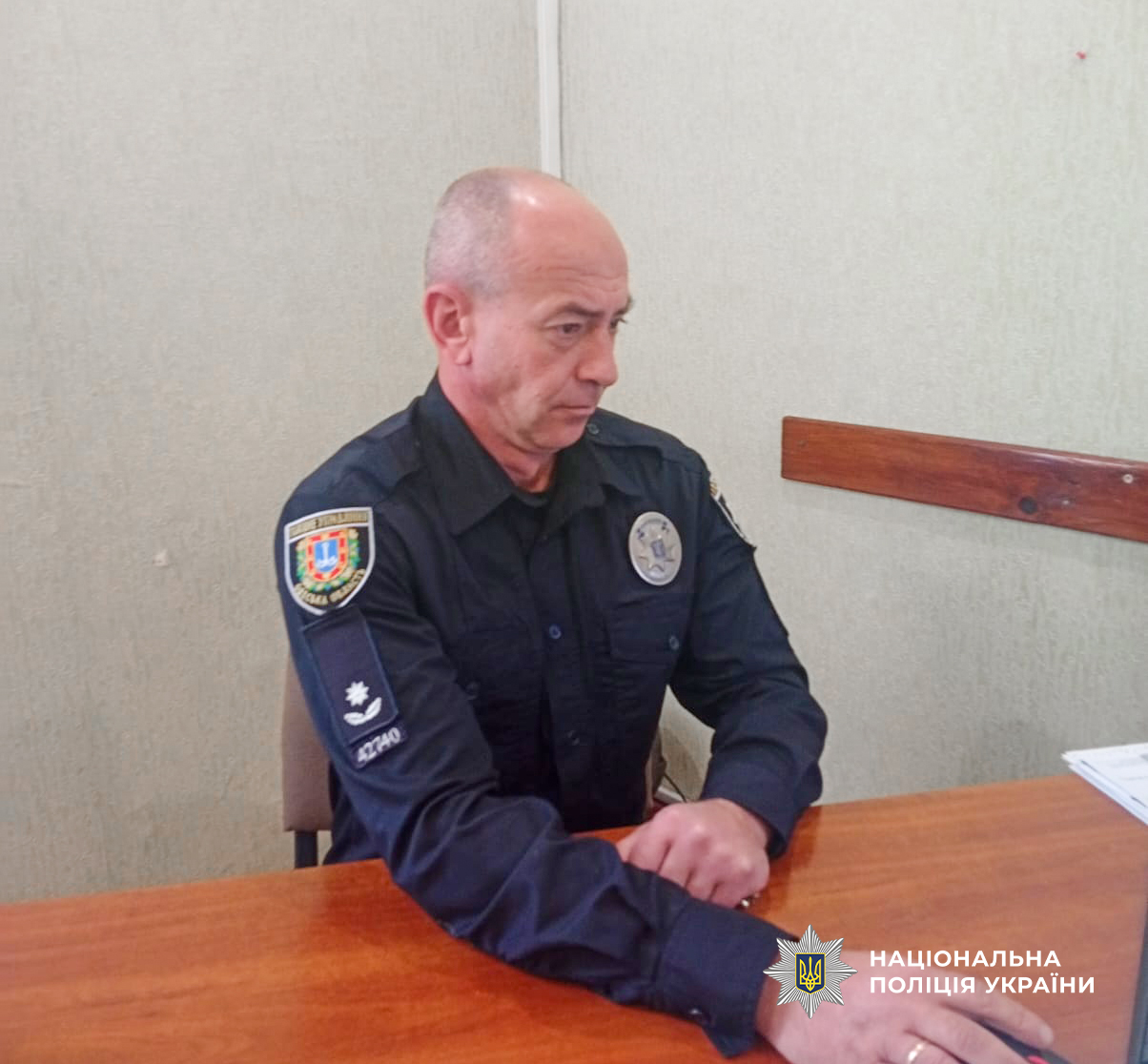 На Одещині викрили посадовицю сільради та інженерку, які привласнили мільйон на ремонті стадіону