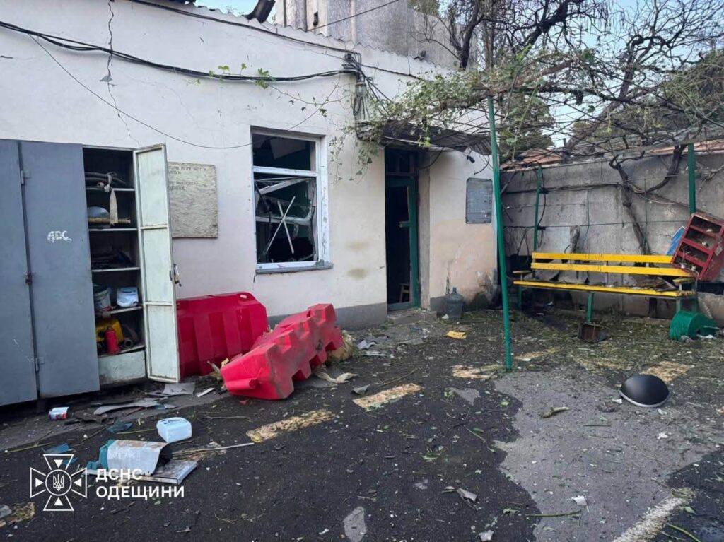 росіяни знову вдарили по житловому сектору Одещини: є загиблий і п’ятеро постраждалих