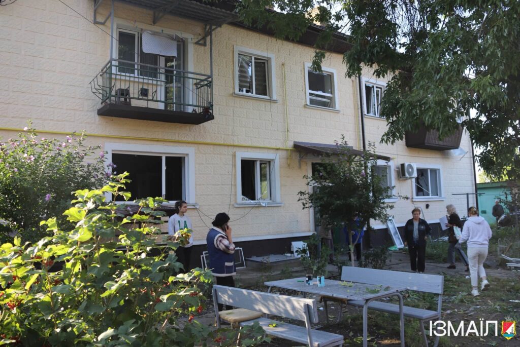 Пошкоджені будинки, авто та заклад охорони здоров’я: наслідки атаки на Ізмаїльщині. Оновлено — додано фото