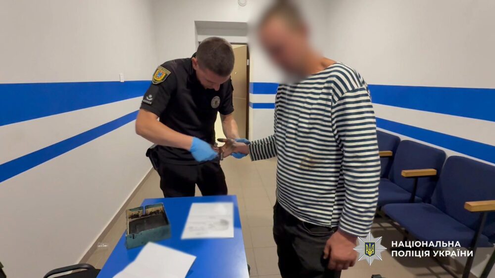 Житель Білгорода-Дністровського після сварки вбив знайомого і відтягнув тіло на кладовище