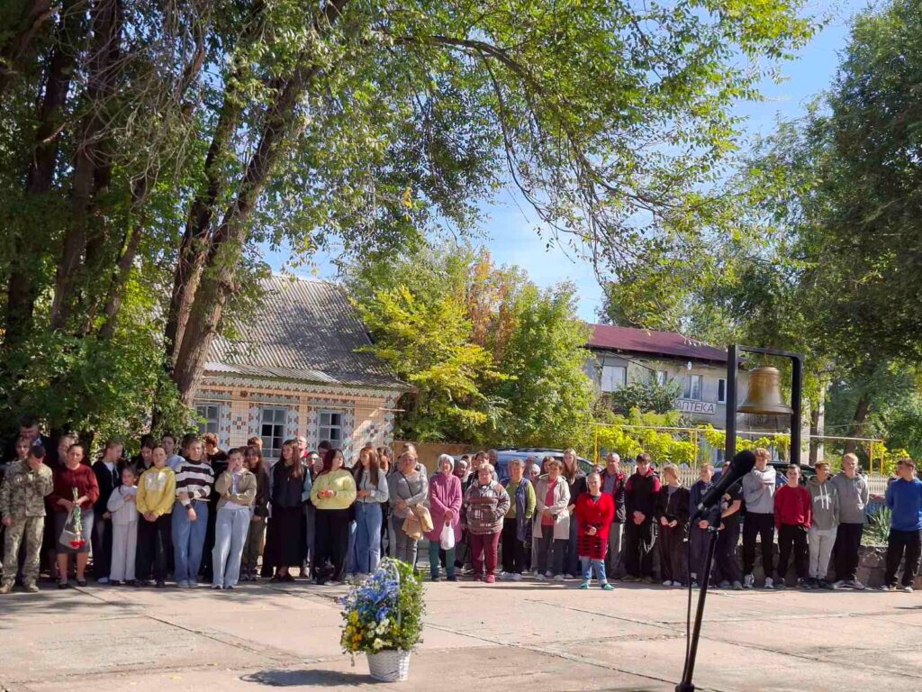 У селищі Бессарабської громади відкрили Алею Слави та Пам’яті на честь полеглих земляків