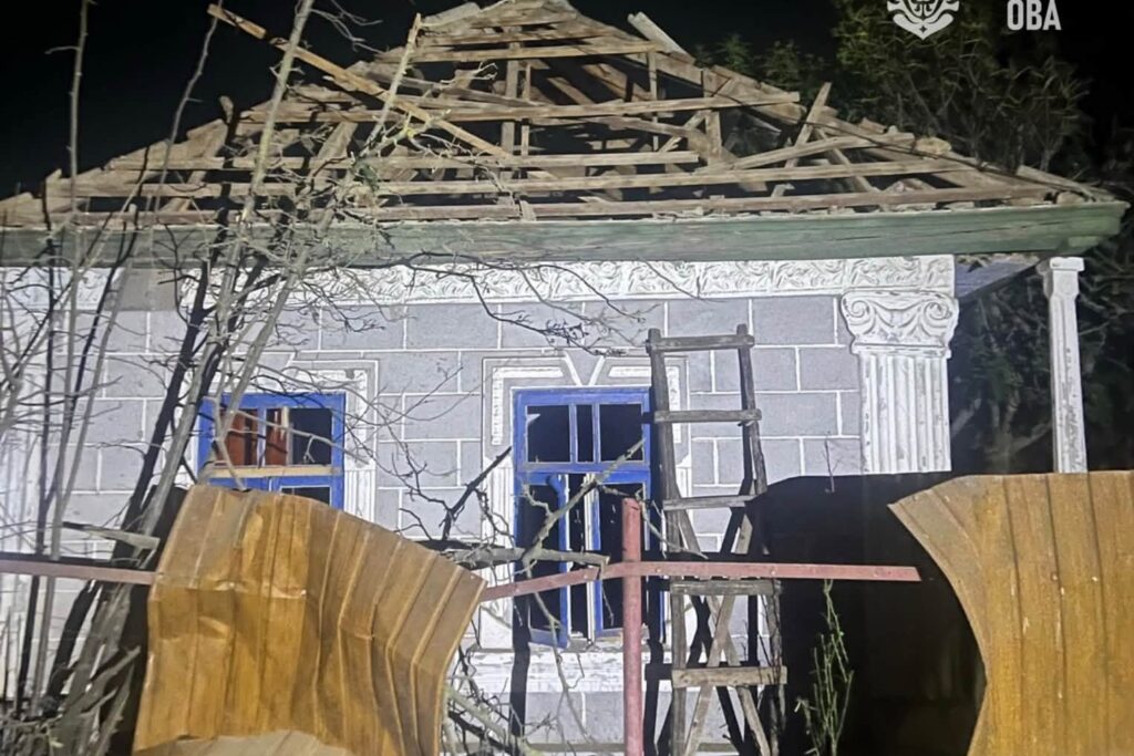 На півдні Одещини внаслідок удару постраждали двоє людей, пошкоджено сім будинків