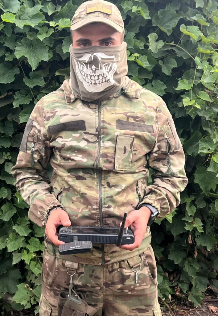 «Я вирішив не їхати, а стати пілотом»: історія 21-річного аккерманця, який знайшов себе у війську