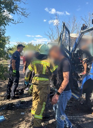 На Одещині зіштовхнулися два автобуси: є постраждалі, рух на трасі обмежено