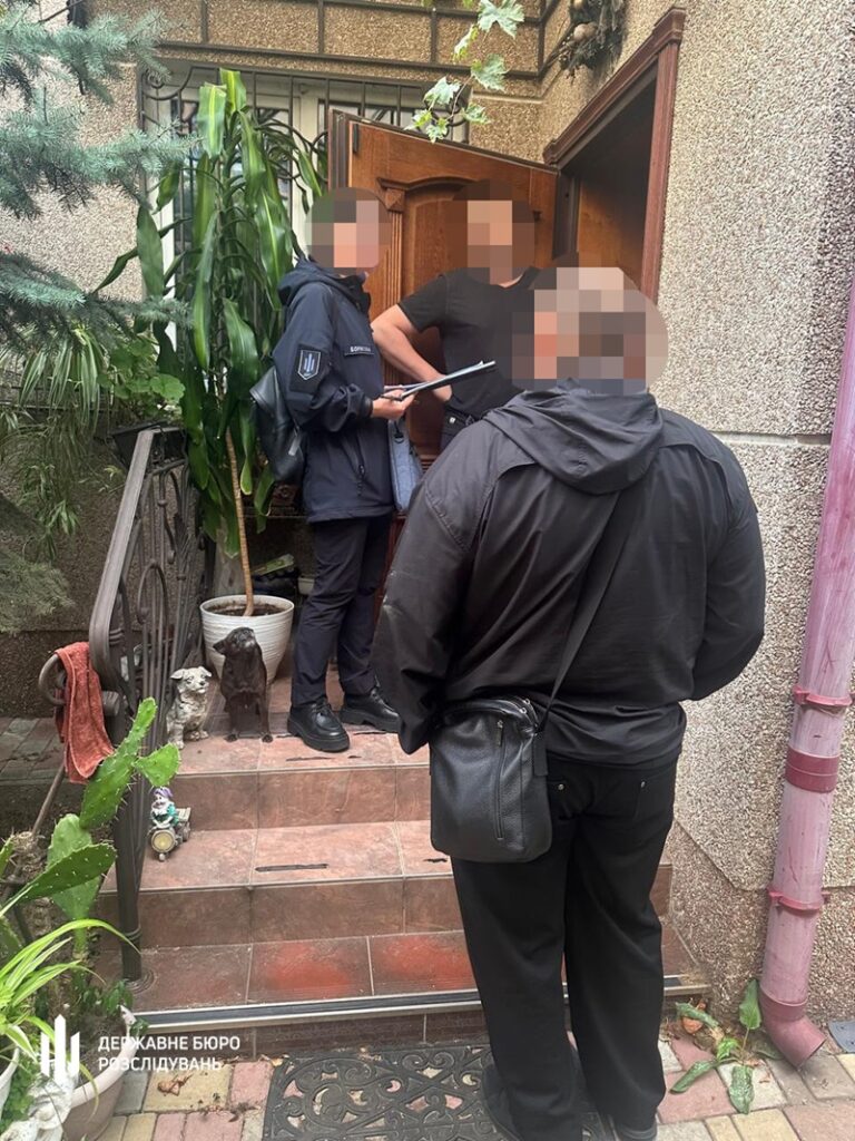 Майже мільйон за багнюку — на Одещині викрили схему із «лікувальною» гряззю для рятувальників