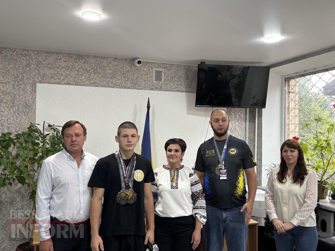 «Шлях переможців»: юні кікбоксери Саф’янівської громади привезли золото до Дня спорту