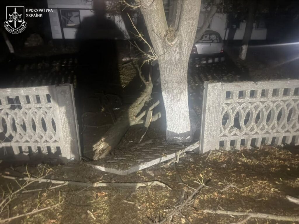 Одещина пережила чергову нічну атаку КАБами та дронами — постраждали троє людей, одну жінку госпіталізували