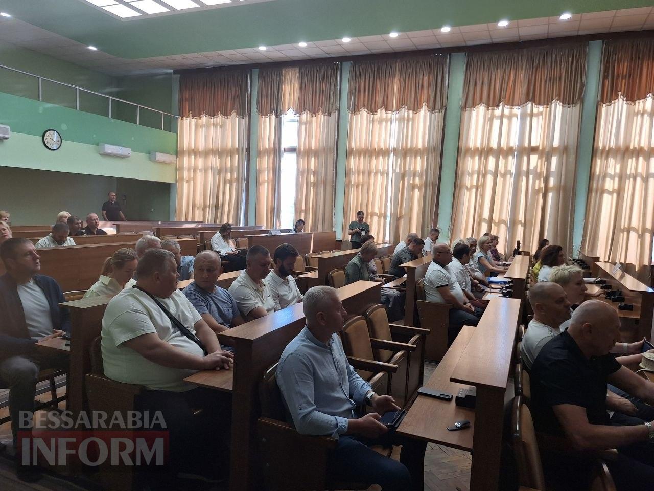 В Ізмаїлі два великі спортивні об'єкти передали у власність громади: що зміниться