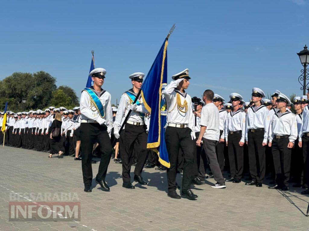 Першокурсники Дунайського інституту та фахового коледжу НУ «ОМА» урочисто склали посвяту в курсанти
