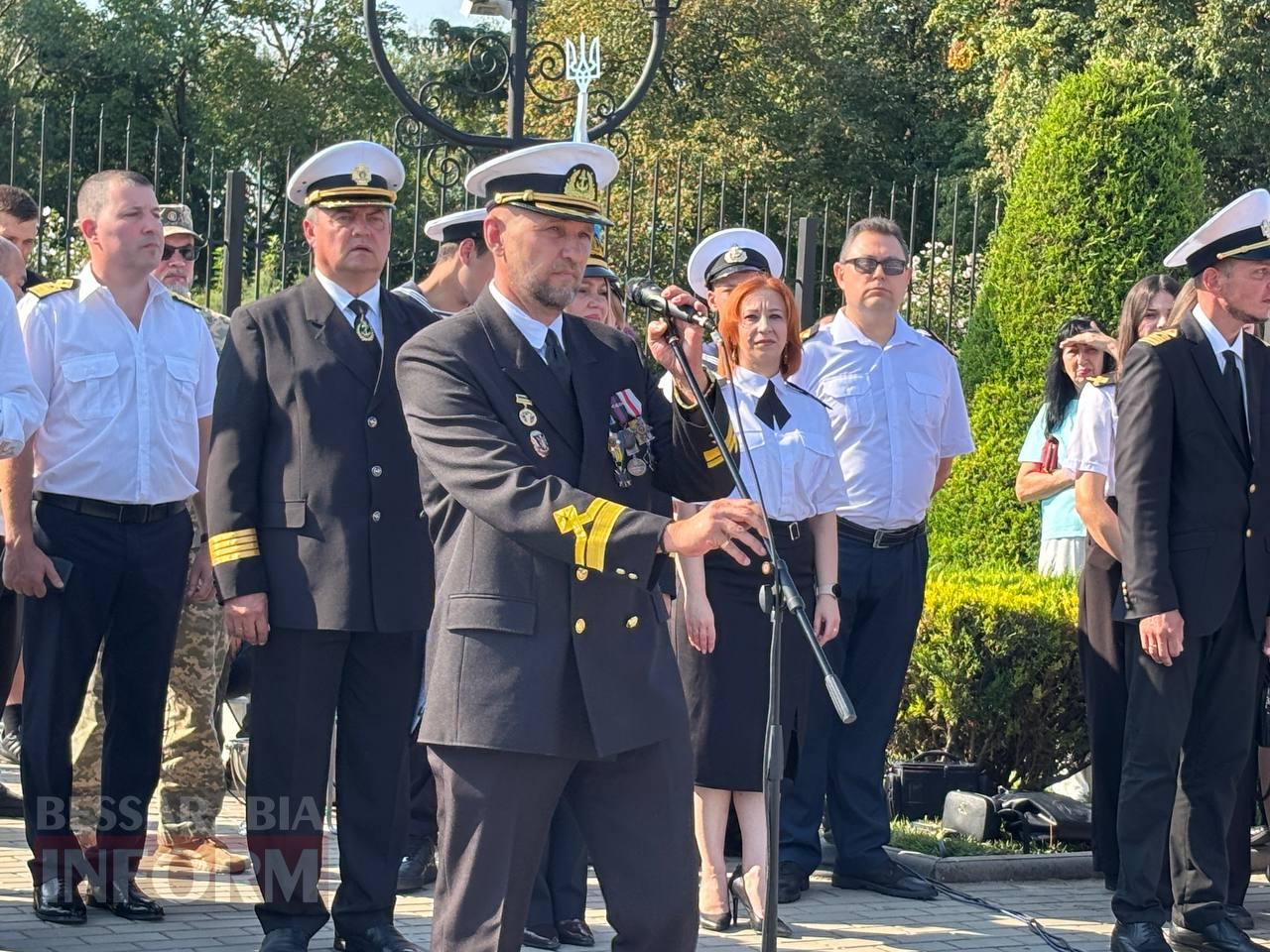Першокурсники Дунайського інституту та фахового коледжу НУ «ОМА» урочисто склали посвяту в курсанти