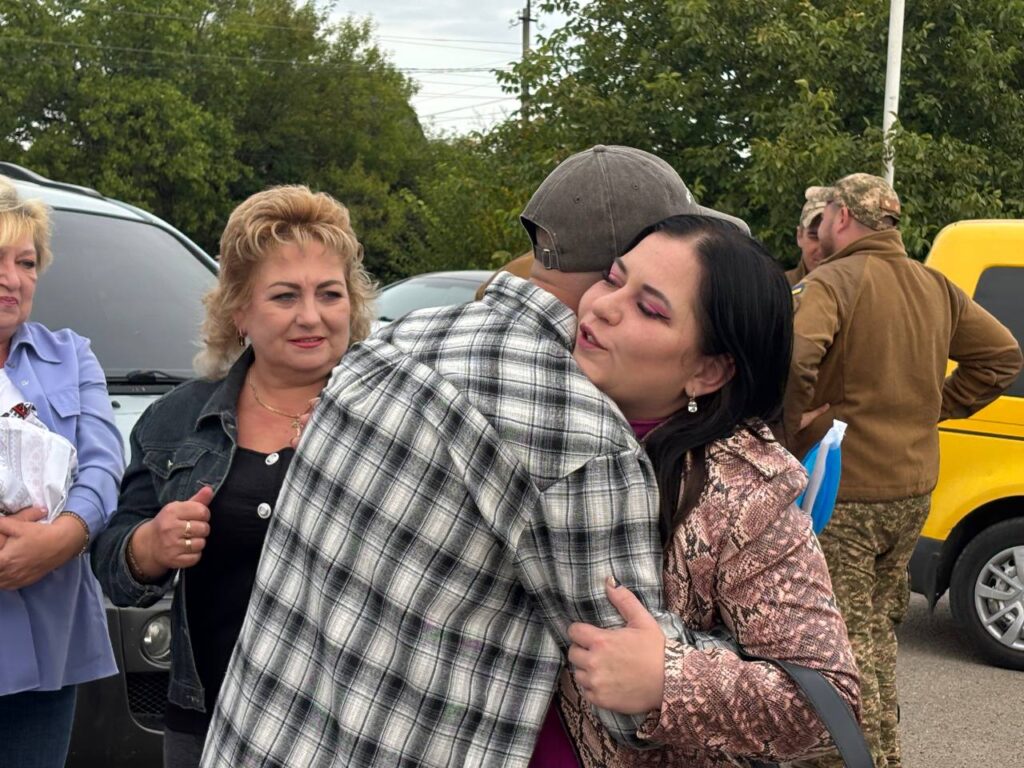 Крізь пекло полону — до рідного дому: Ізмаїл зустрів свого Героя Сергія Крюкова