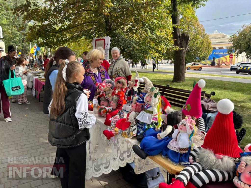Ізмаїл урочисто відзначає 436-ту річницю з шаною до Героїв та вірою у Перемогу