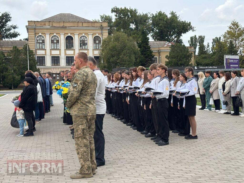 Ізмаїл урочисто відзначає 436-ту річницю з шаною до Героїв та вірою у Перемогу