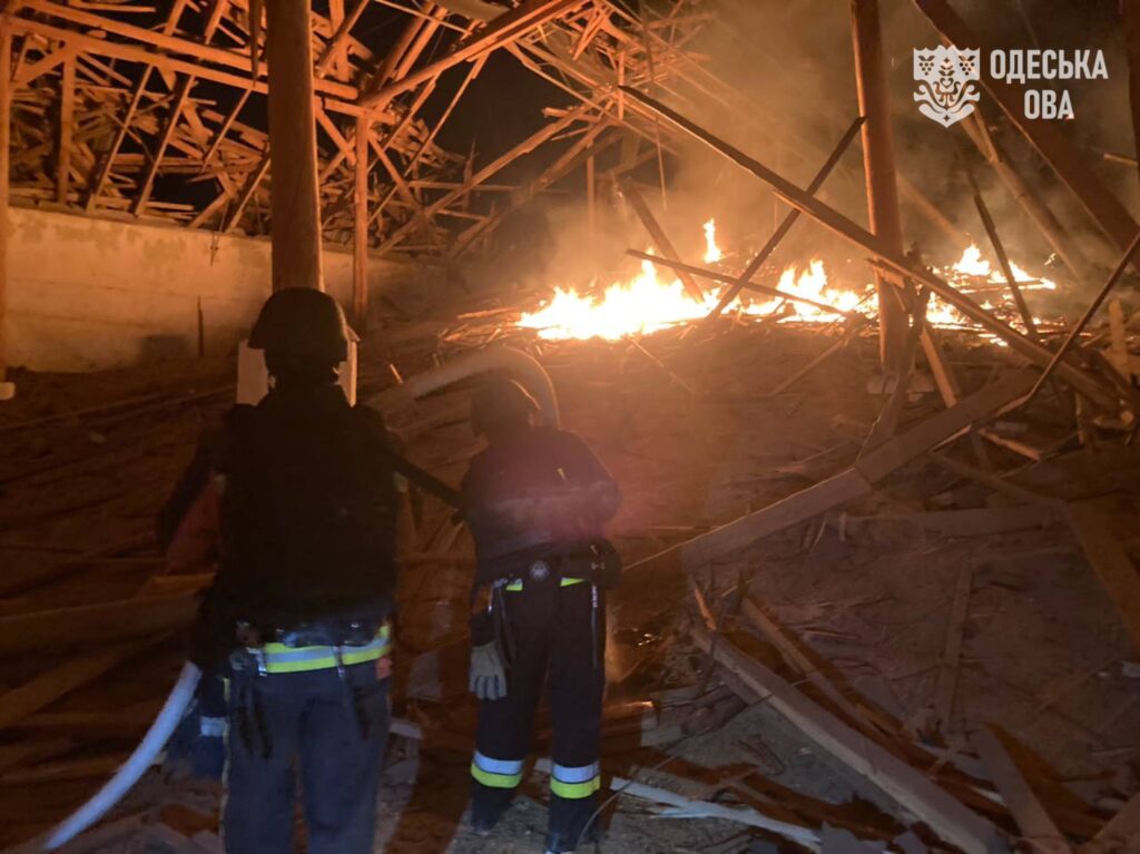 Кілія вночі пережила масовану атаку: пошкоджено портову і цивільну інфраструктуру