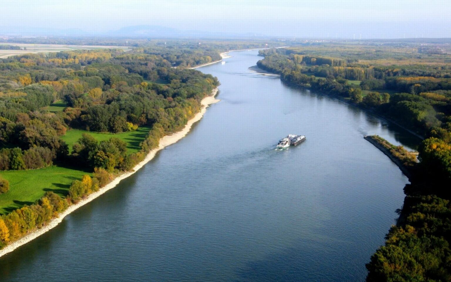 Україна і Румунія оптимізують рух суден Сулінським каналом