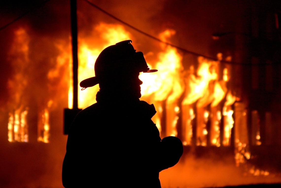 На Білгород-Дністровщині дві пожежі забрали життя чоловіка та жінки