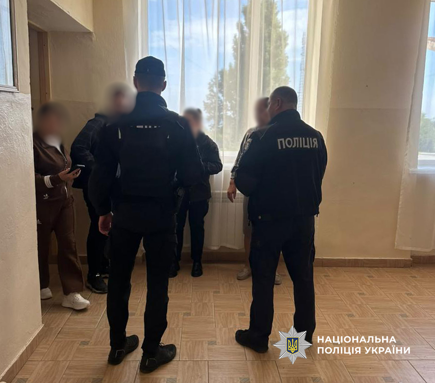 Випускник ліцею Ренійської громади погрожував учню пістолетом заради хайпу в соцмережах