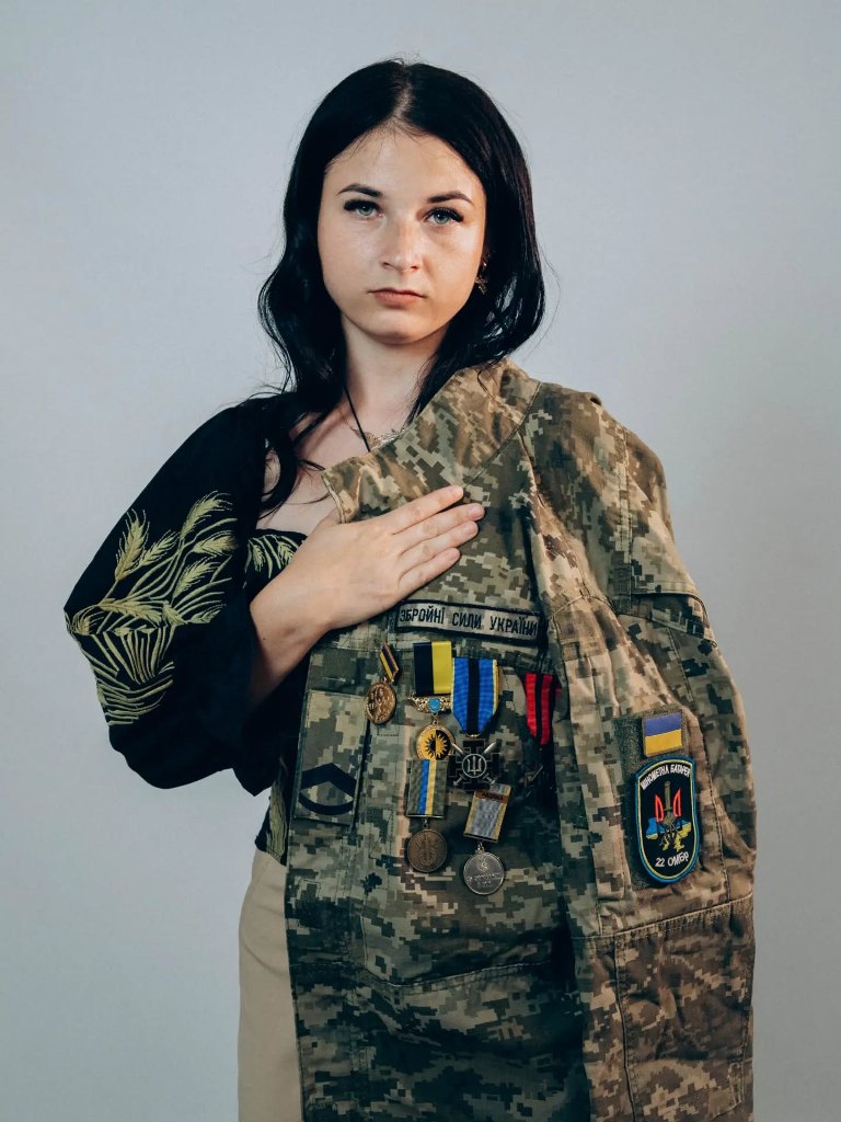 Історії 15 Героїв з Кілії стануть основою фотовиставки: завершено перші зйомки меморіального проєкту “Імена, які живуть”