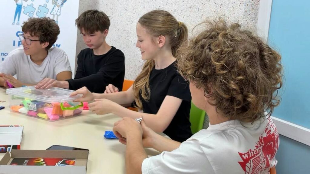 У Саратському ліцеї відкрили «Простір щастя» для психологічного розвантаження та розвитку учнів