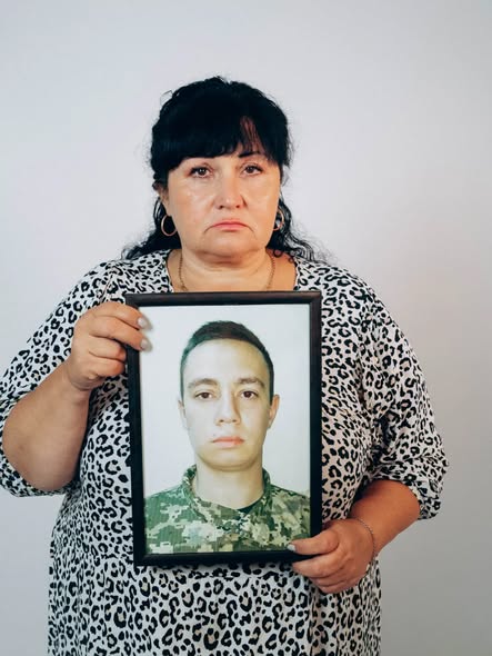 Історії 15 Героїв з Кілії стануть основою фотовиставки: завершено перші зйомки меморіального проєкту “Імена, які живуть”