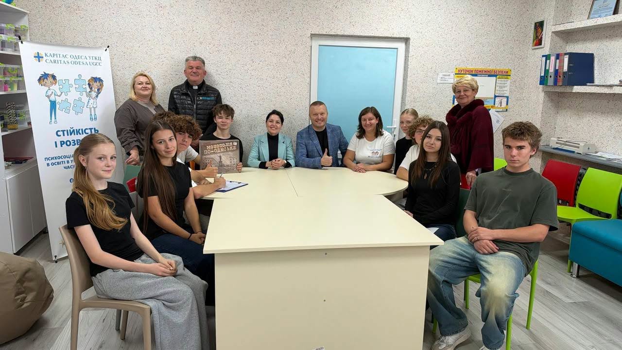 У Саратському ліцеї відкрили «Простір щастя» для психологічного розвантаження та розвитку учнів