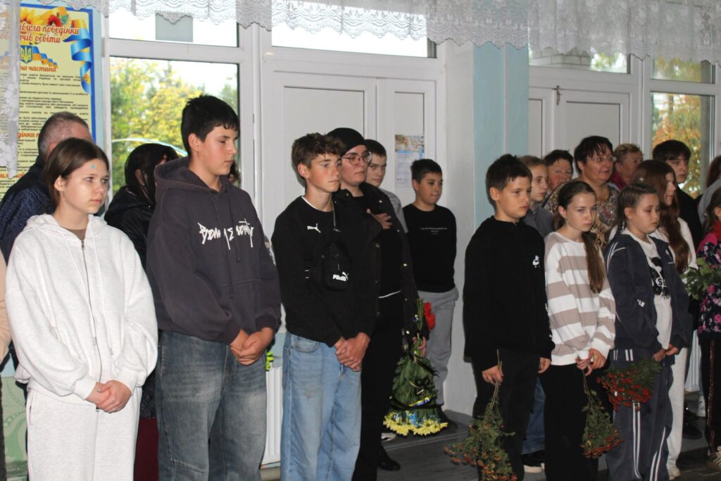 У селі Саф’янівської громади відкрили меморіальну дошку на честь полеглого Героя