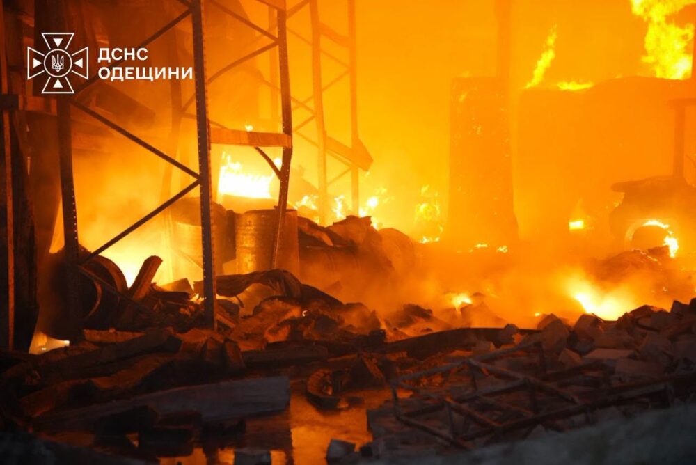 рф посилила удари по енергетиці Одещини: без світла залишаються понад 37 тисяч родин