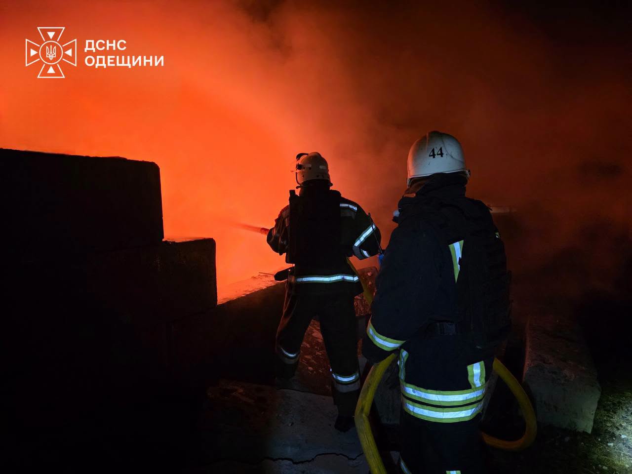 П'ятеро людей постраждали внаслідок російських атак по цивільній інфраструктурі Одещини. Оновлено