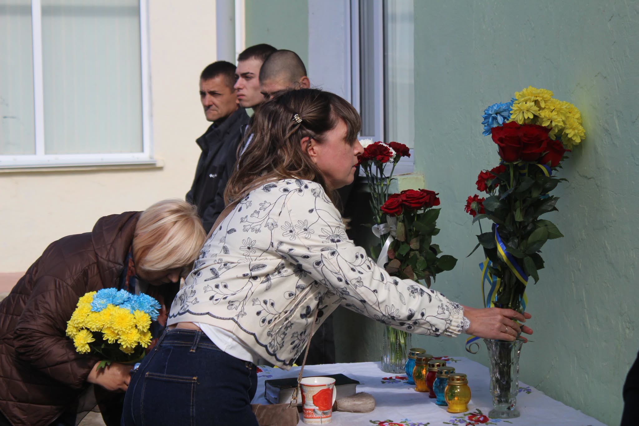 У гімназії Саф’янівської громади відкрили меморіальні дошки полеглим Захисникам України