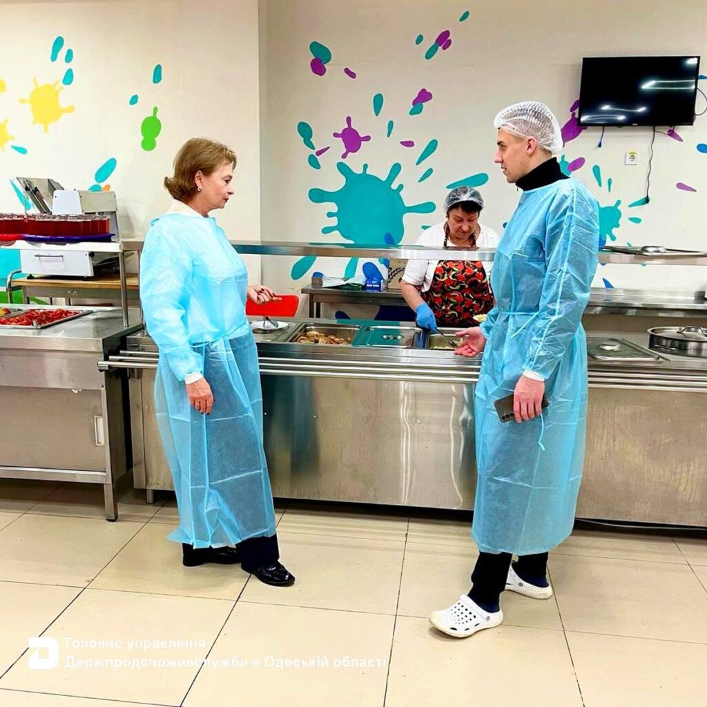 На Одещині перевірили 510 закладів освіти — у кожному третьому виявили проблеми з харчуванням