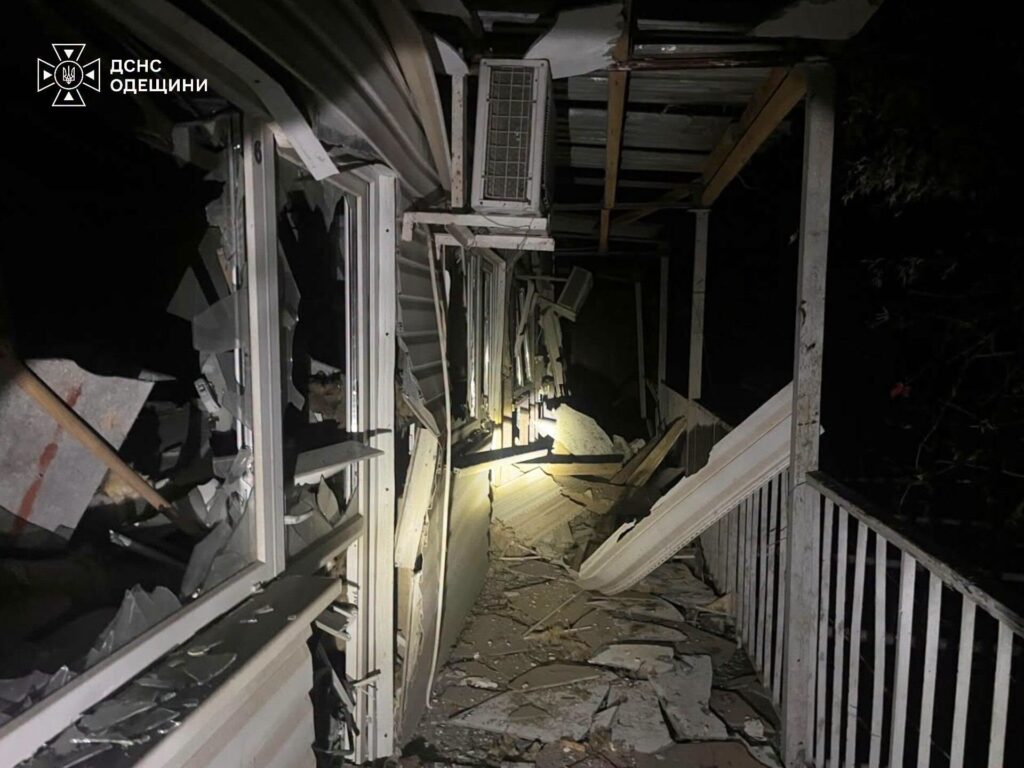 Росіяни атакували ще одну громаду на півдні Одещини — зруйновано чотири корпуси бази відпочинку