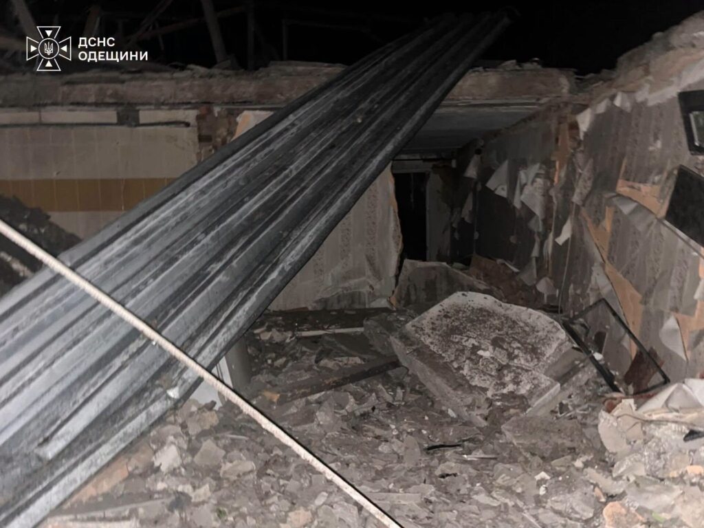 Росіяни атакували ще одну громаду на півдні Одещини — зруйновано чотири корпуси бази відпочинку