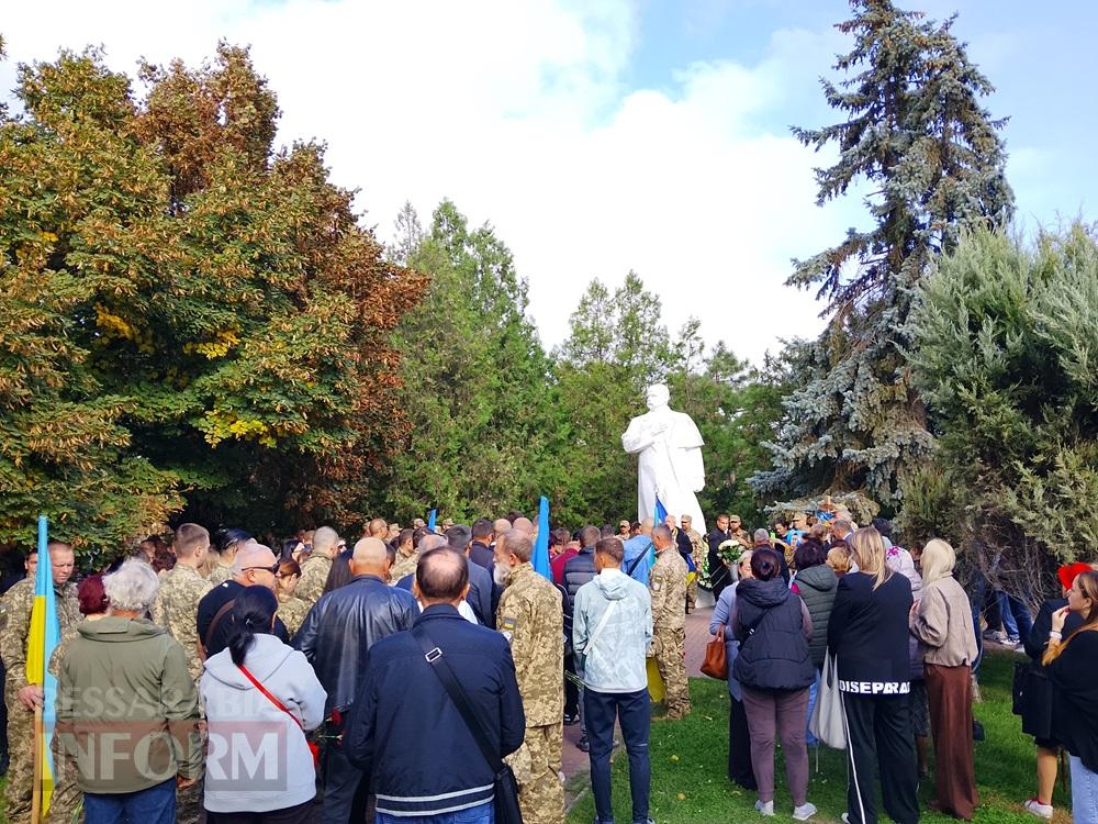 Молодший сержант Євгеній Козак знайшов свій вічний спокій вдома: Білгород-Дністровський назавжди попрощався з Героєм