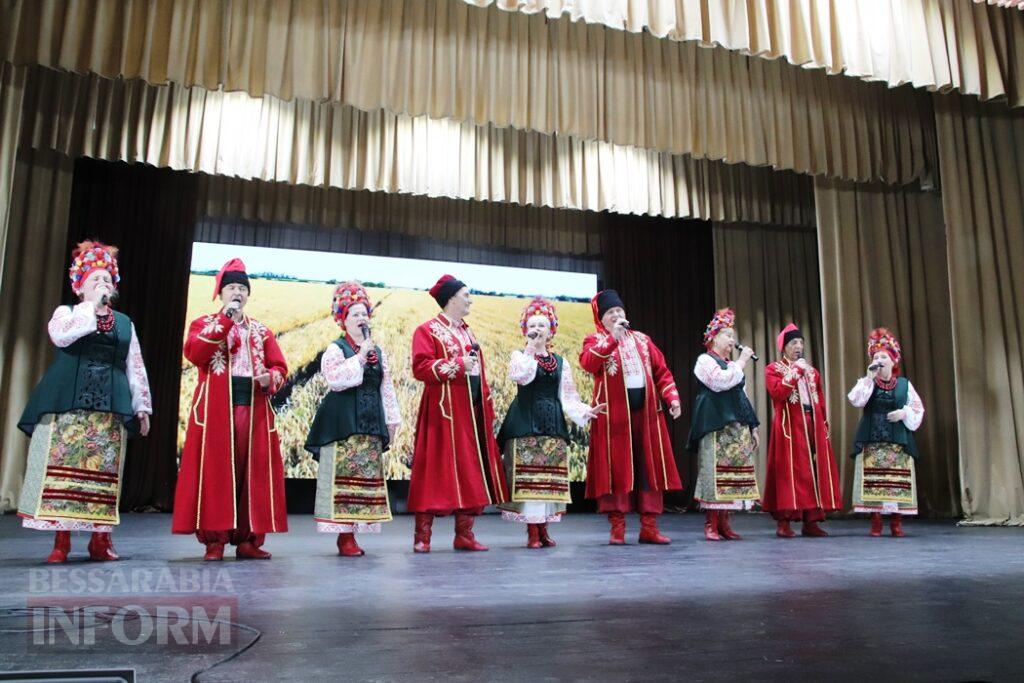 У Болграді говорили про українську ідентичність і співали про Україну: як минув районний форум