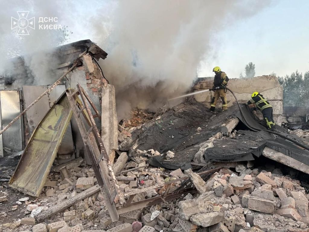 росіяни били по будинках, мостах та підприємствах: наслідки атаки по Україні