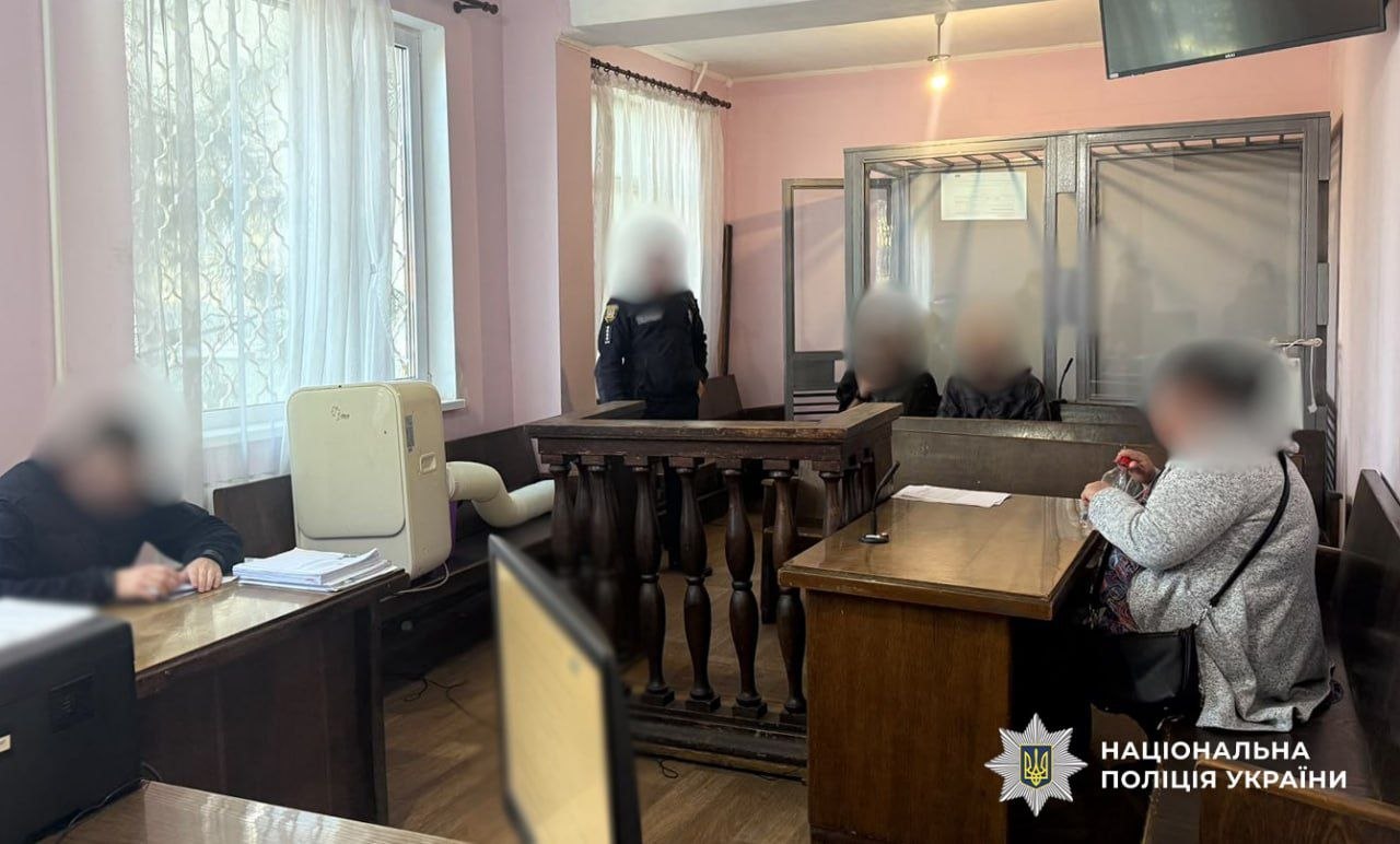 На Одещині затримали жінку за катування прийомного малолітнього сина