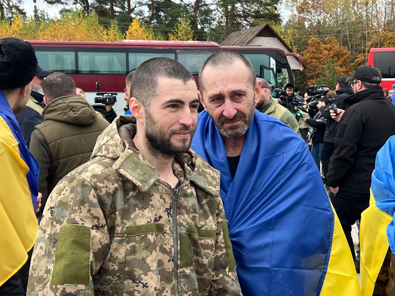 Україна повернула додому 270 полонених, серед них п’ятеро вважалися загиблими під час теракту в Оленівці